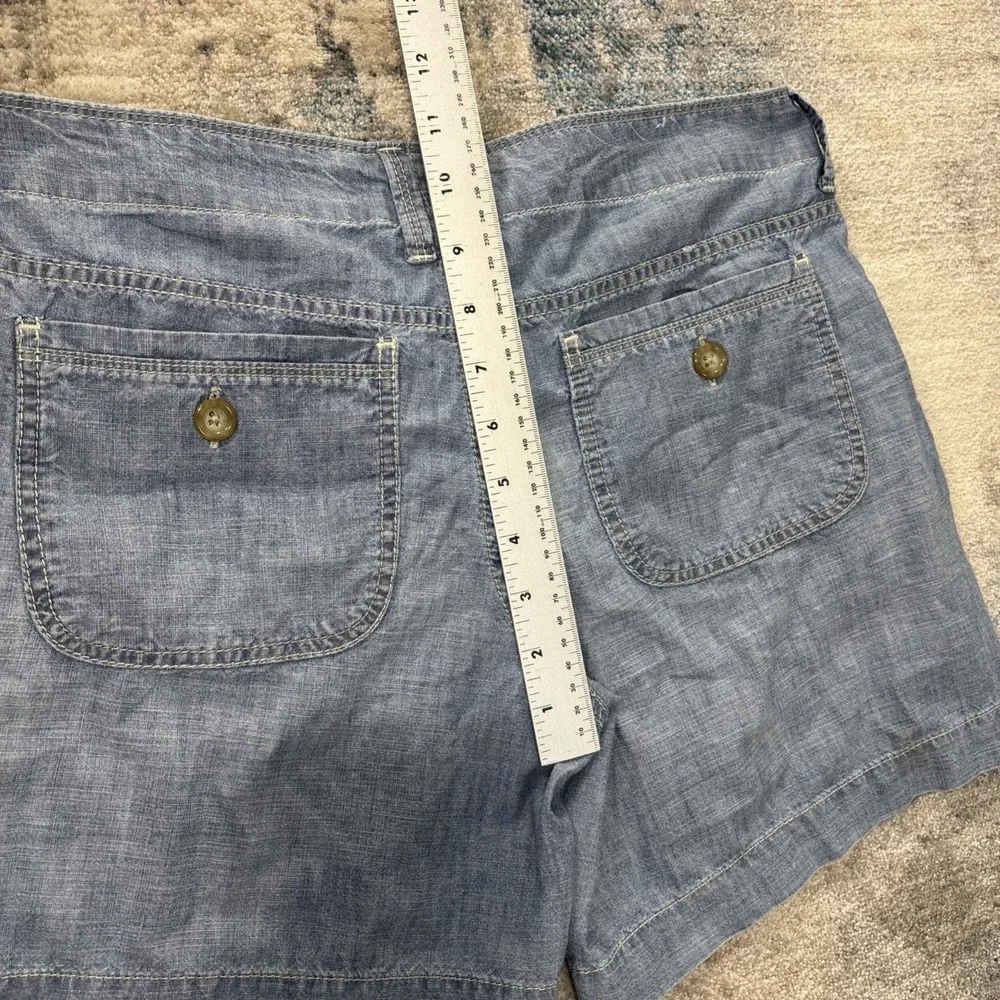 Vintage Gap Jeans Womens Size 8 Chambray Denim Shorts Blue Casual Mid Rise